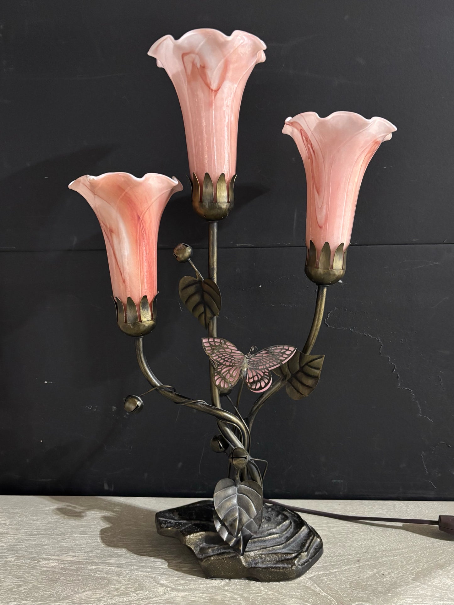 Dale Tiffany 3 Light Lamp 9.5" W x 5" D x 21" H