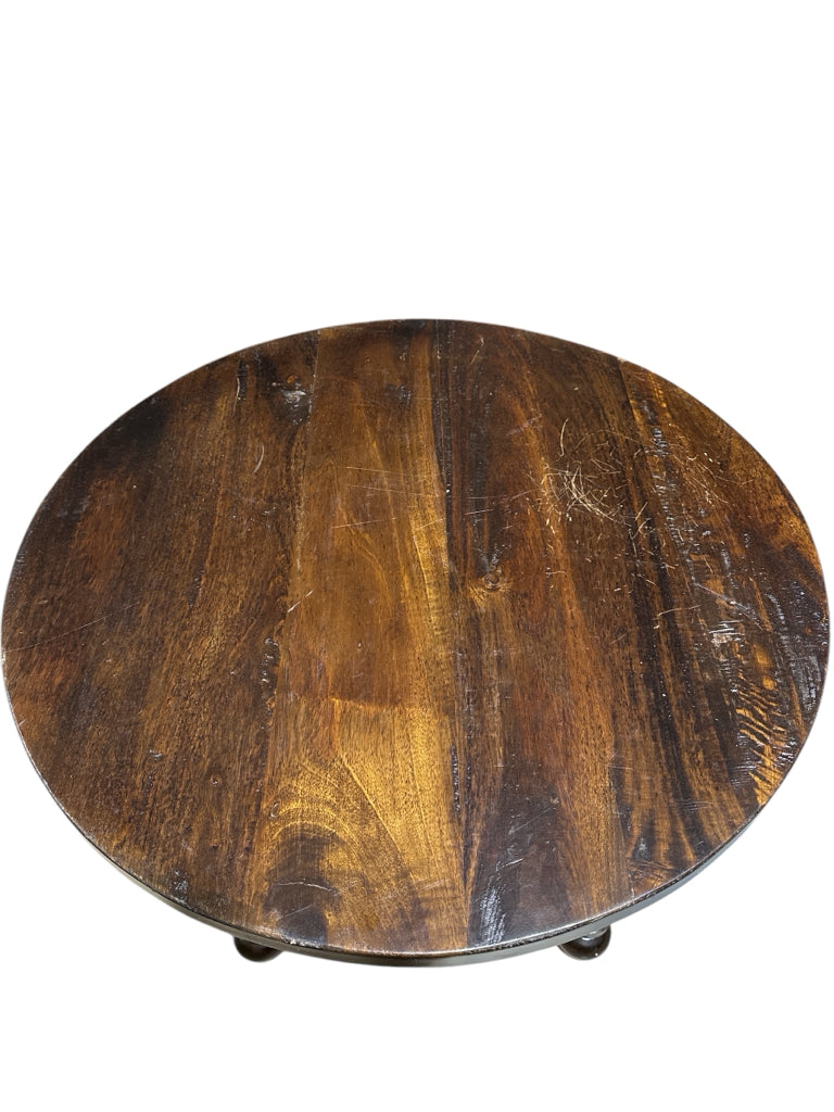 Solid wood accent table, espresso finish, 30"D x 31"H