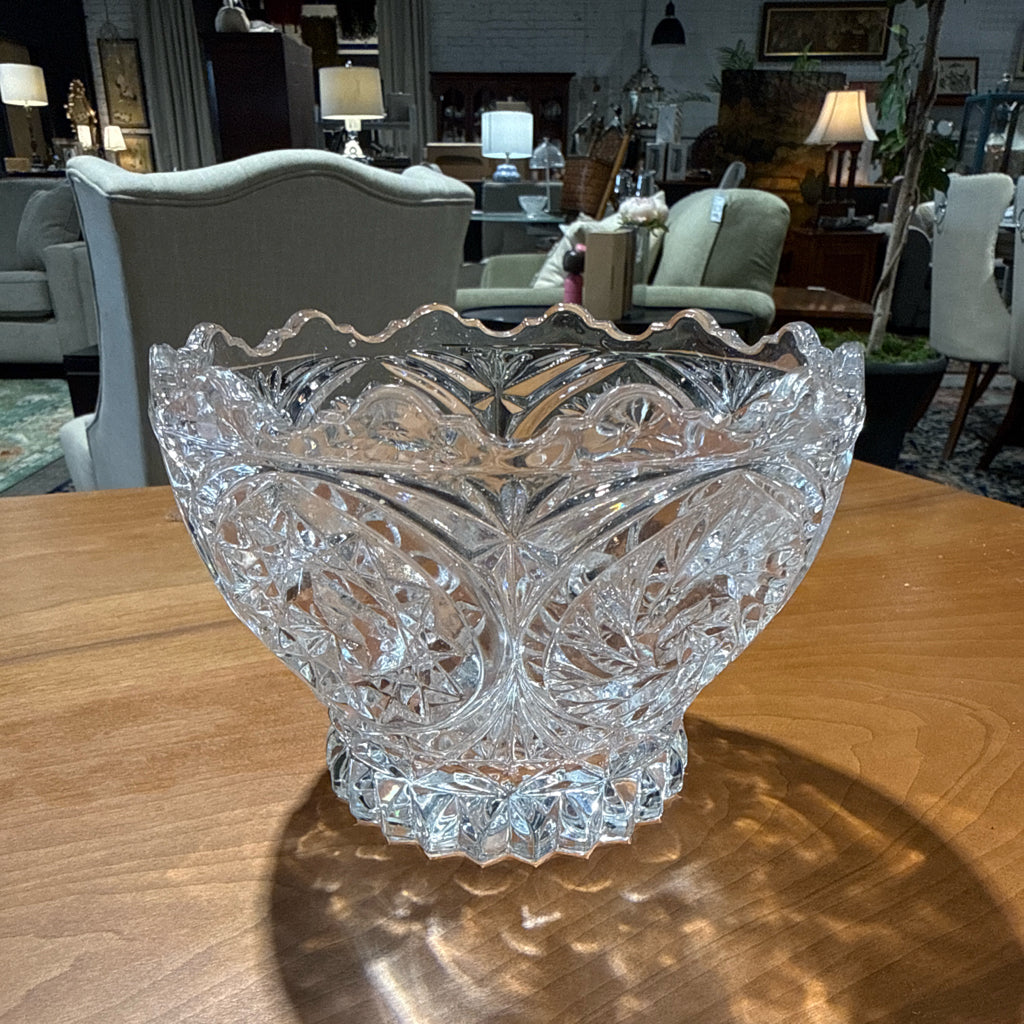 Cut crystal candy bowl, 5"W x 4"H