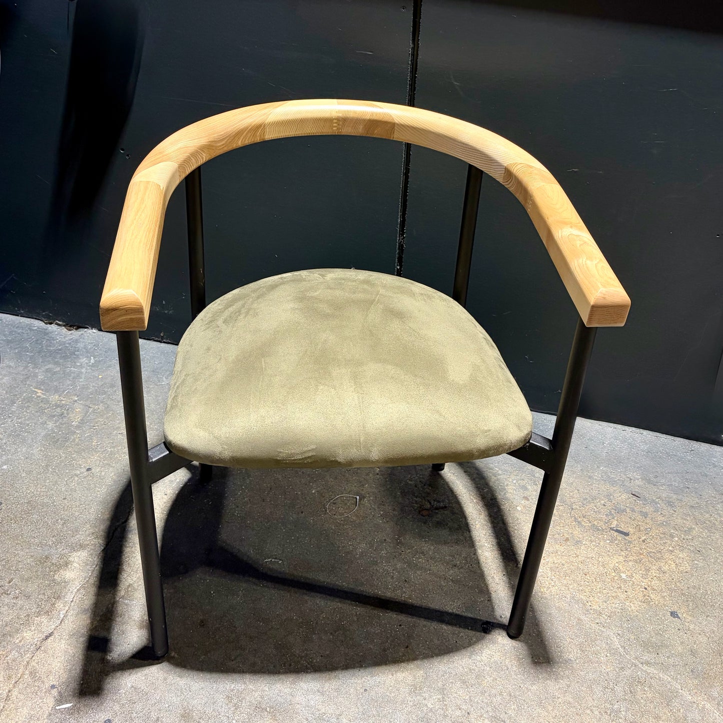 Modern Side Chair, Curved Wood Back, 24"W x 22"D x 28"H