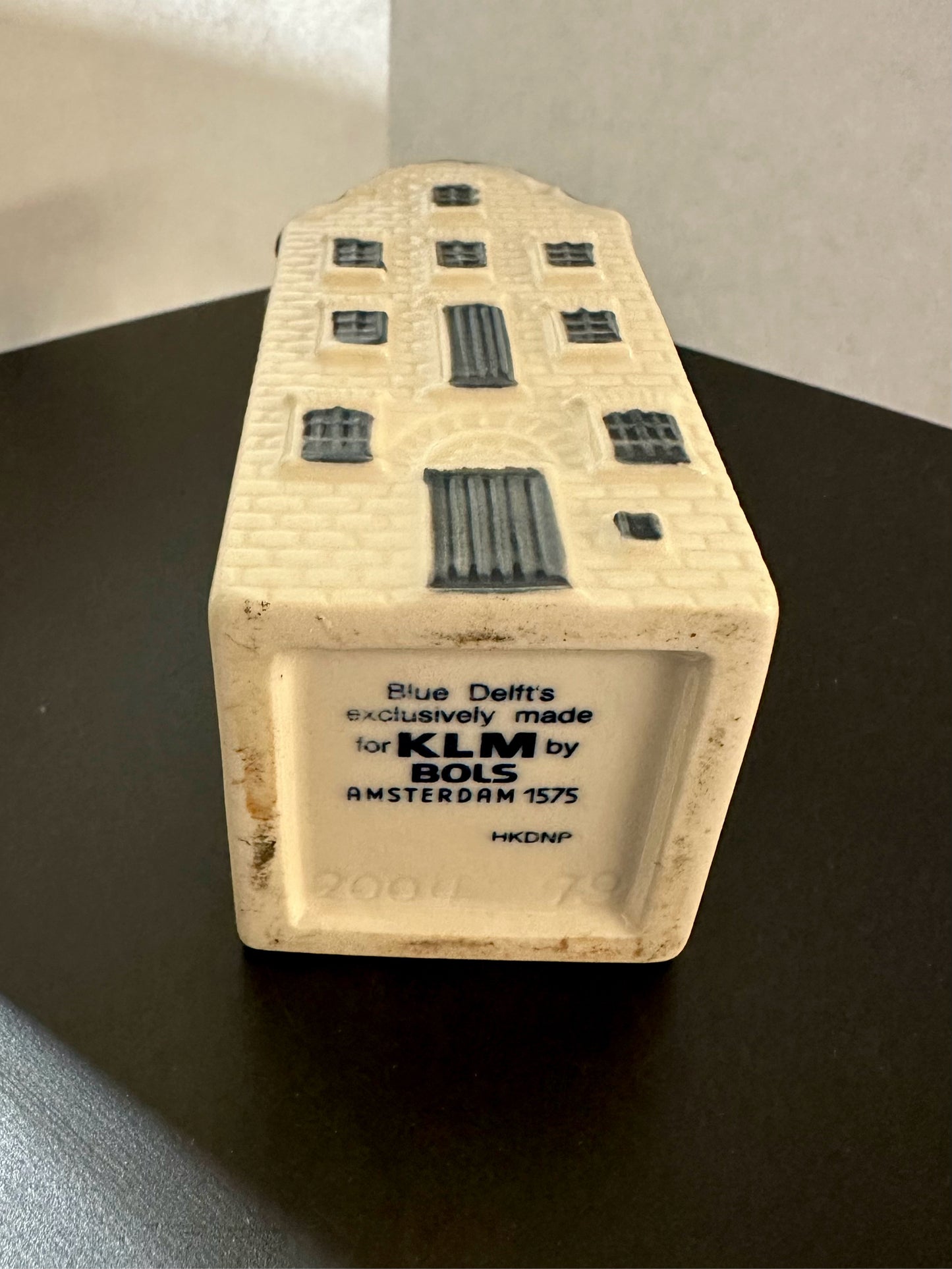 Sealed Miniature KLM Dutch Ceramic Delft House #79