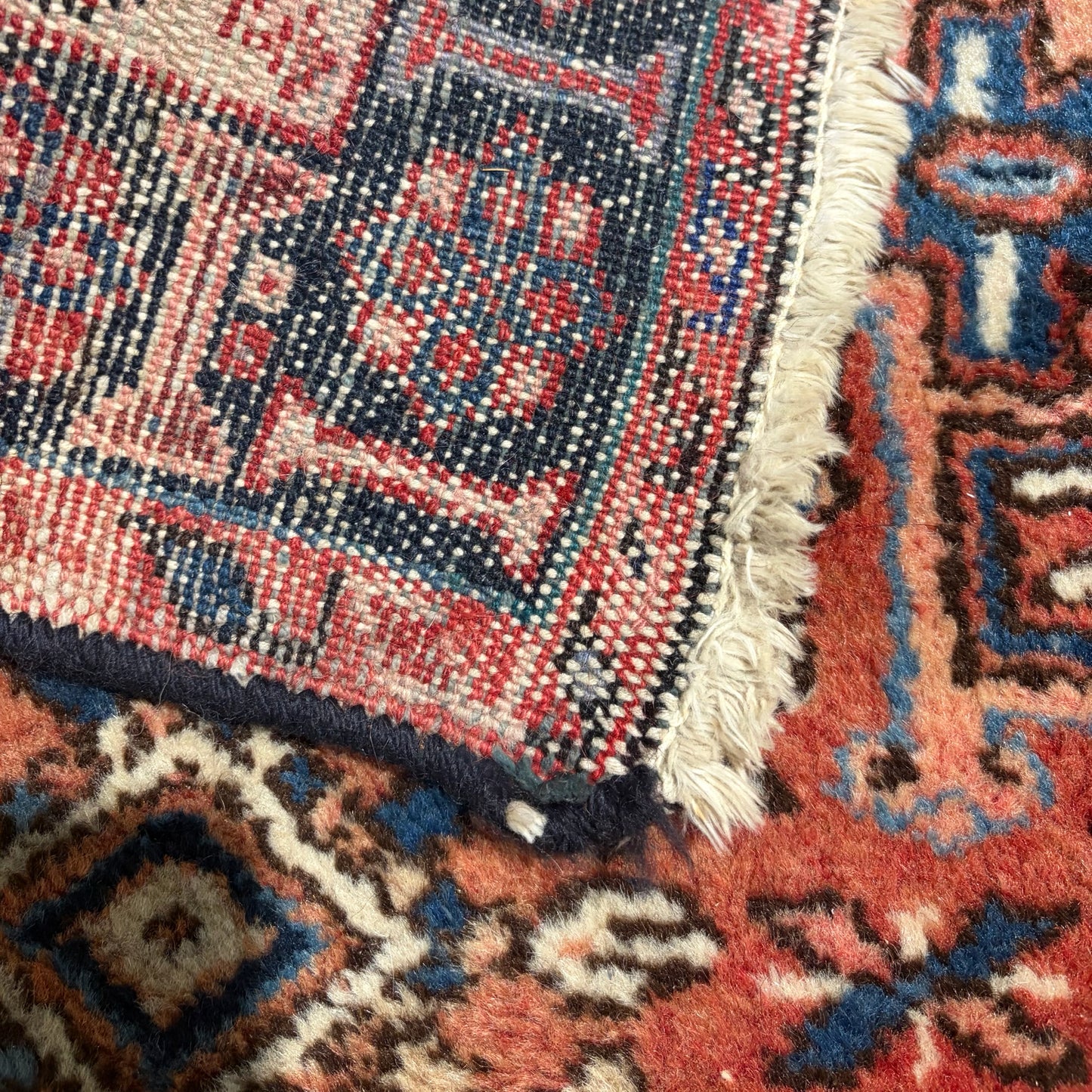 VTG Persian Heriz Rug, Hand Knotted, 4'W x 4'8"L (AS IS)