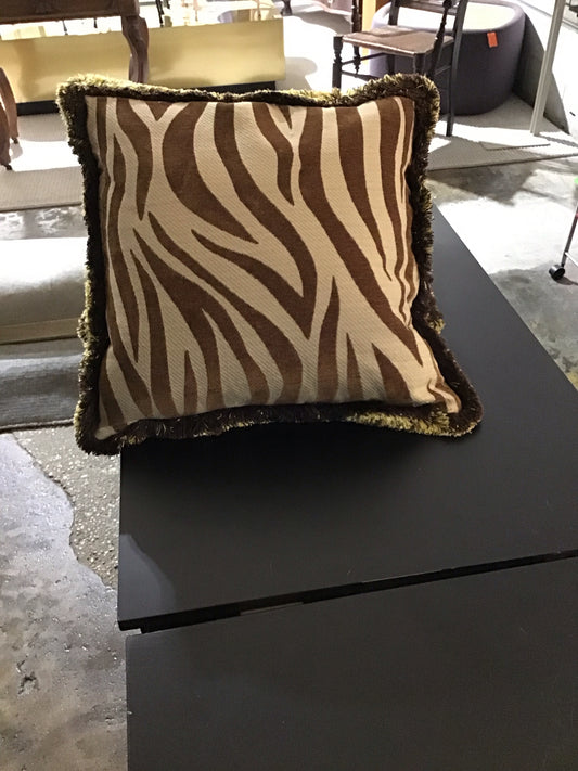 Animal print pillow 18"x18"