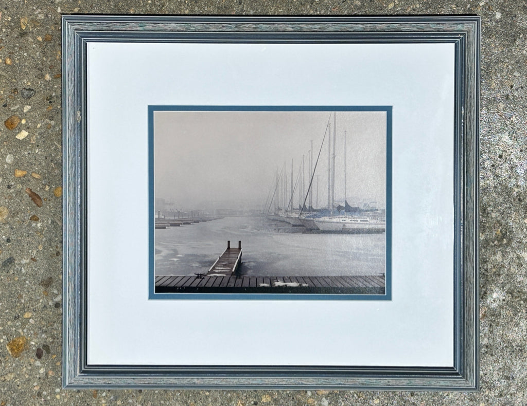 Marina Photo 16"L x 17.5"W x 1"D