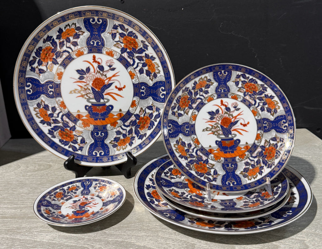 Misc collection of plates, "Flower Garden" by Heygill Imports