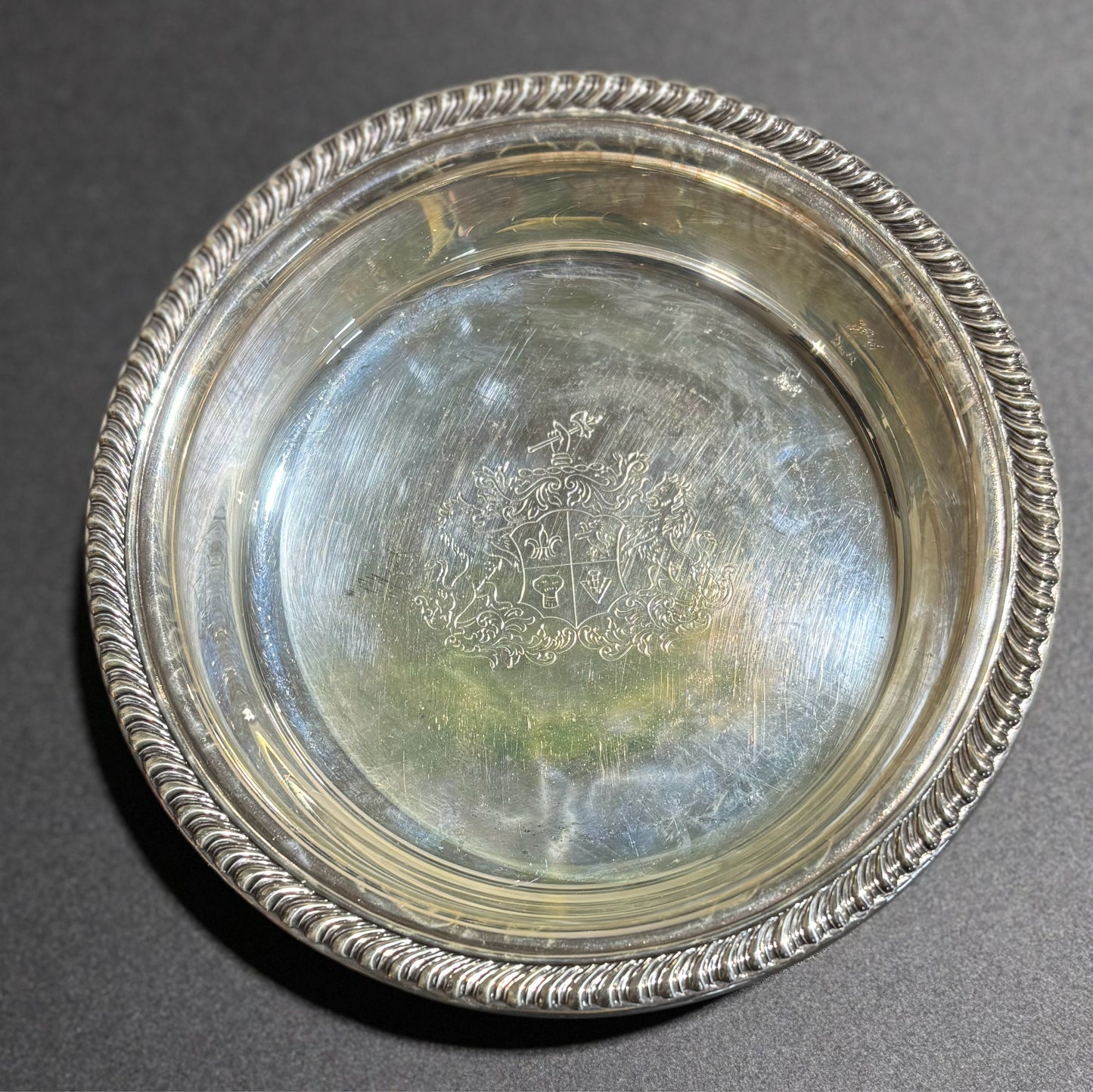 Wilcox & Webster Lion Tray, silverplate, 6" D x 1.25" H