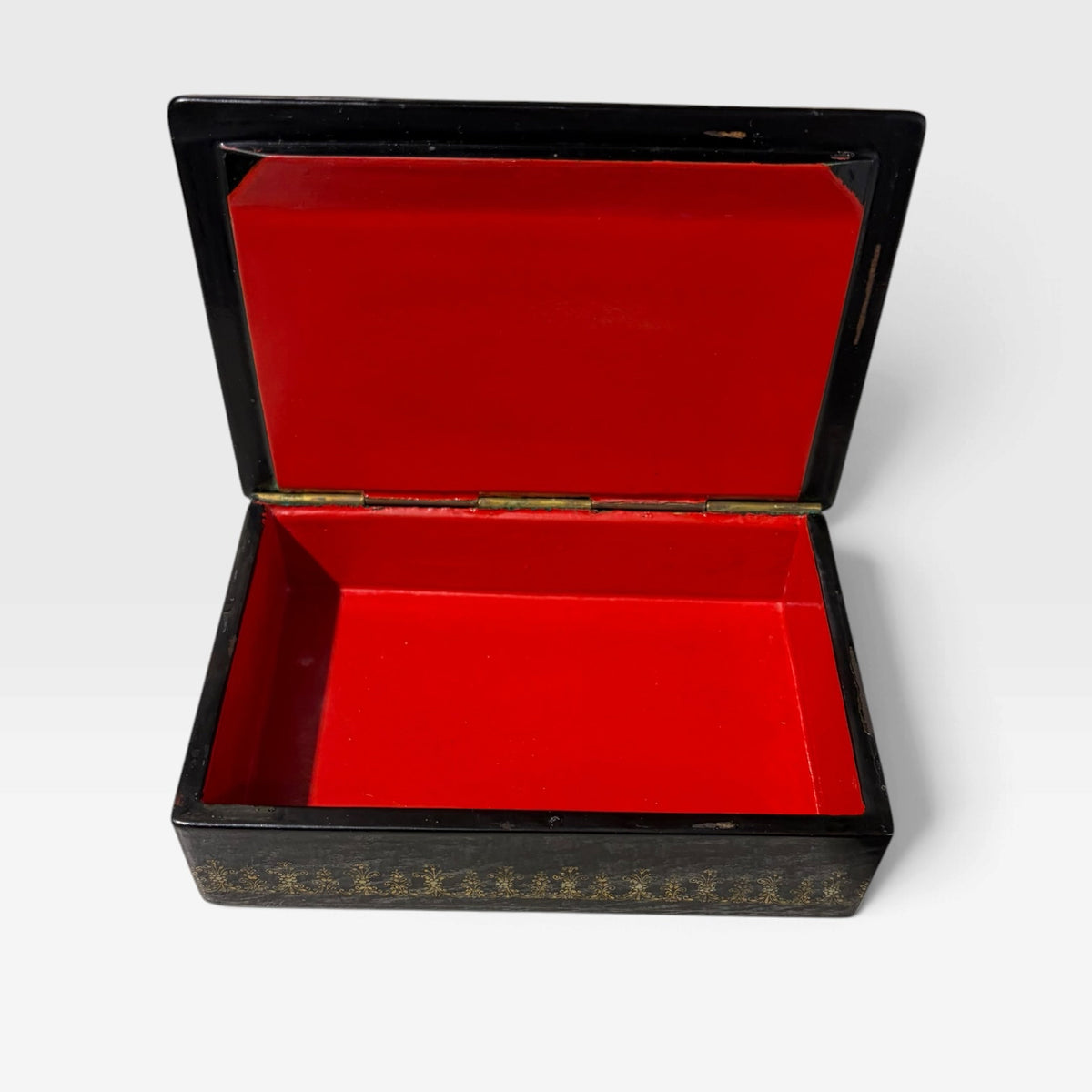 VTG Russian Nanex Jewelry Box 4"L x 6"W x 1.5"H