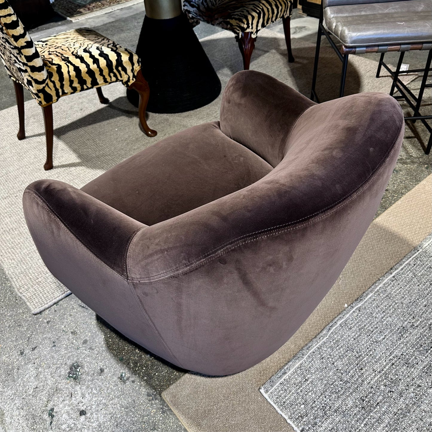 Selkie Swivel Chair, 35" W x 36" D x 29.5" H