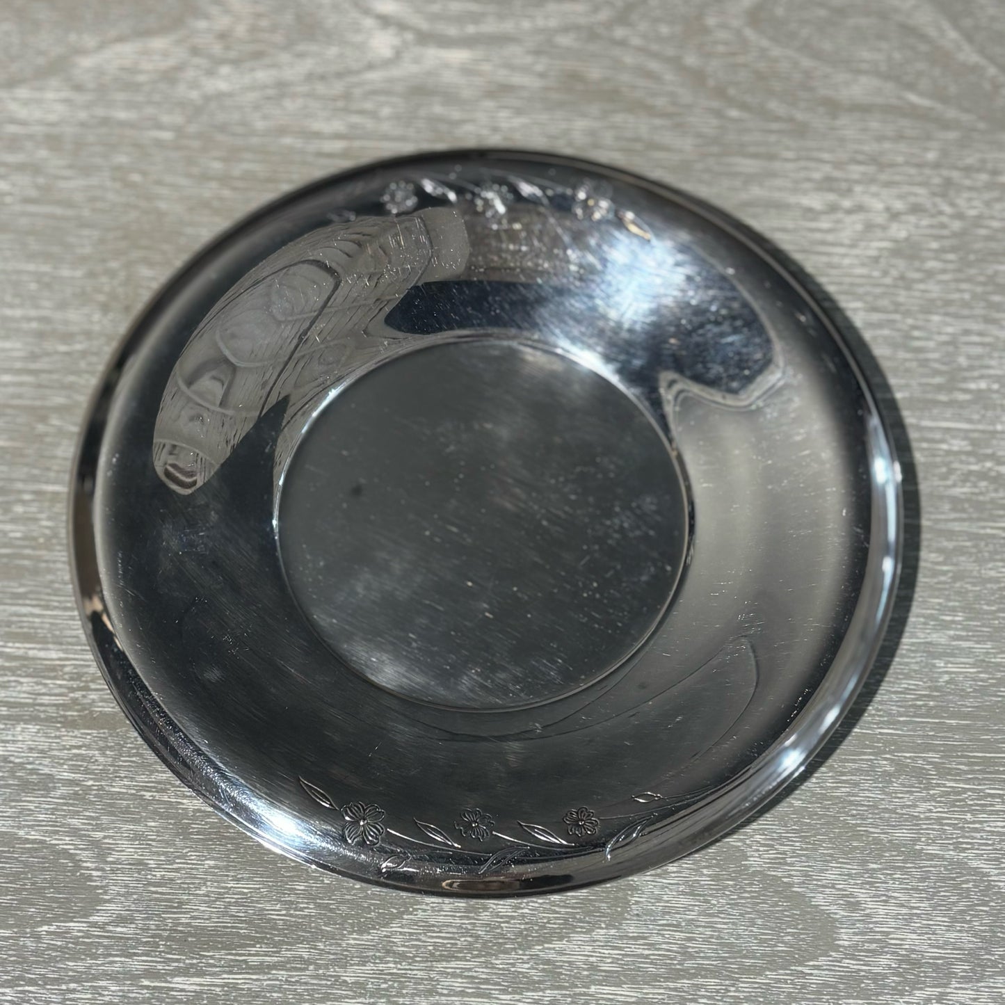Round Silverplated Dish, Rogers Bros, 8" D x 1" H