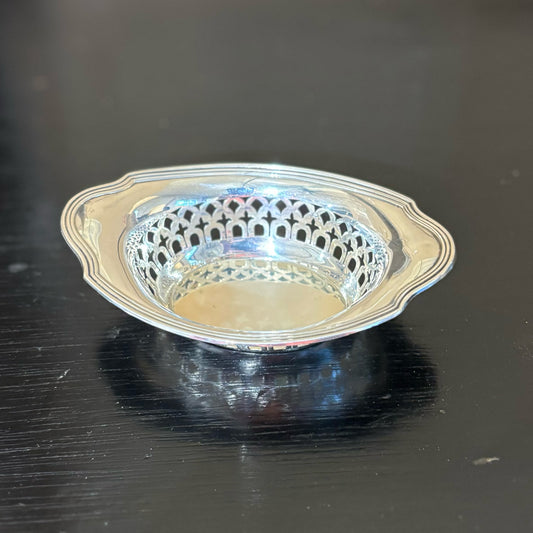 SET 6 Gorham Reticulated Nut Dishes 4" W x 2.5" D x1" H