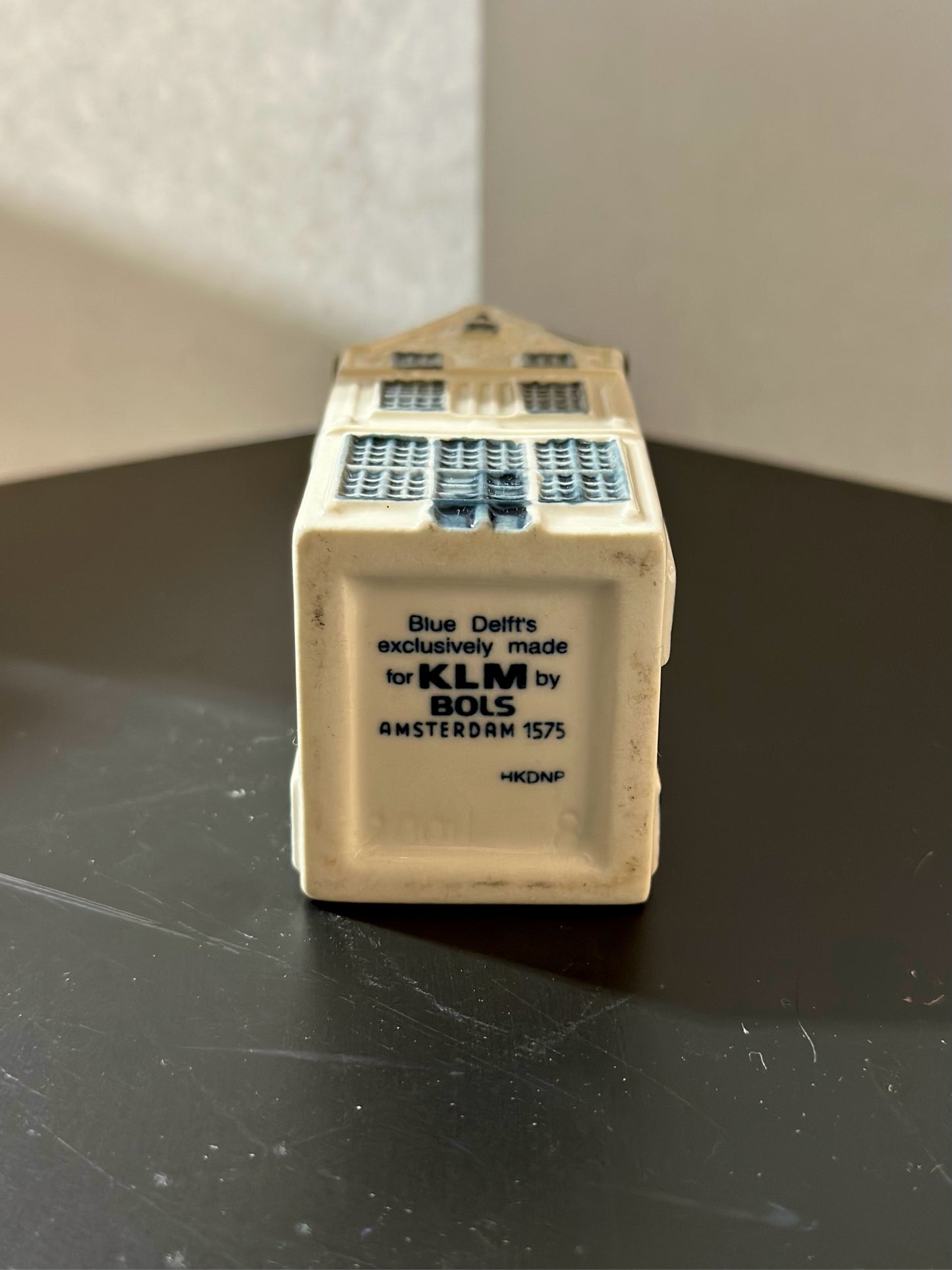 Sealed Miniature KLM Dutch Ceramic Delft House #8