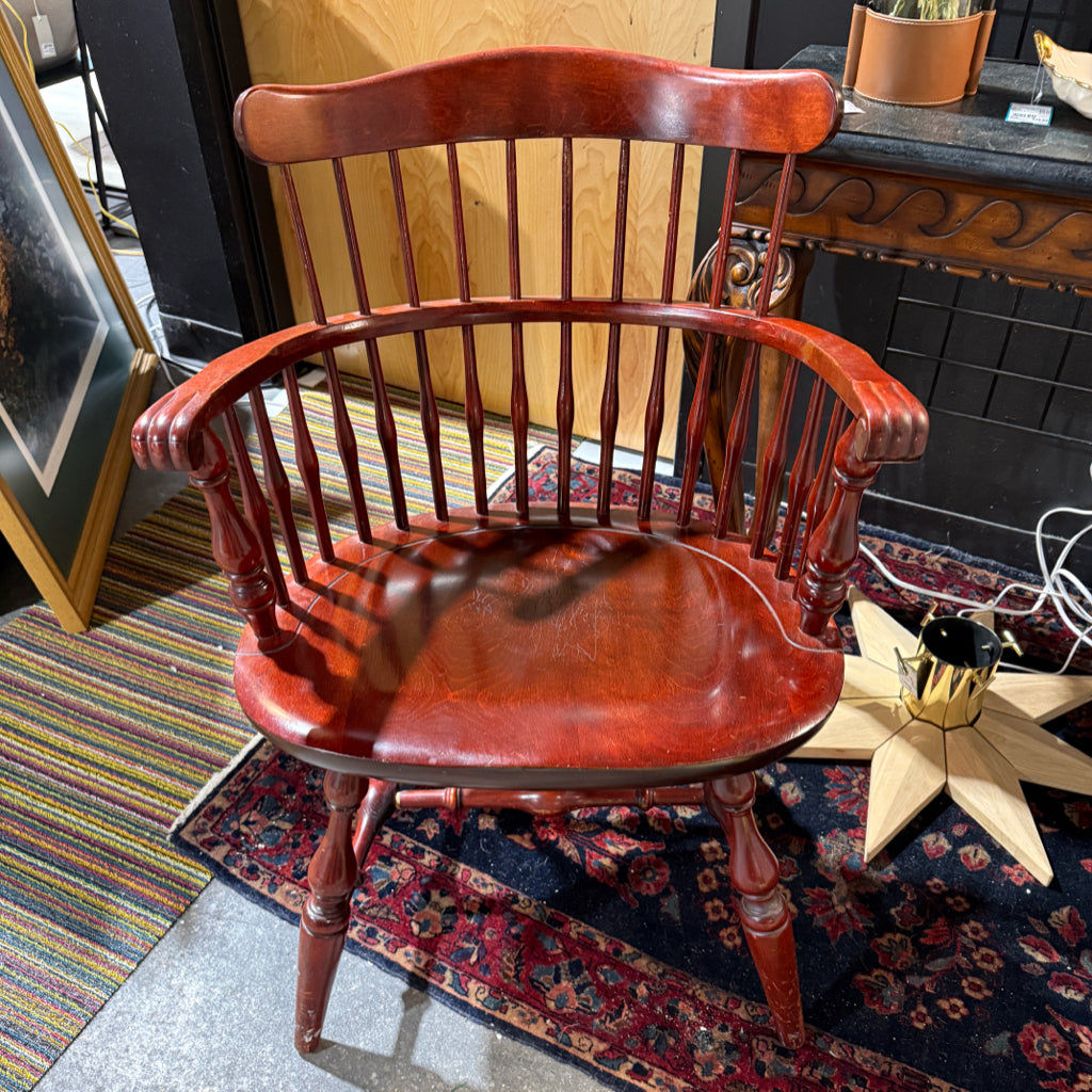 VTG Nichols & Stone Windsor chair, (AS IS), 22"W x 17"D x 32"H