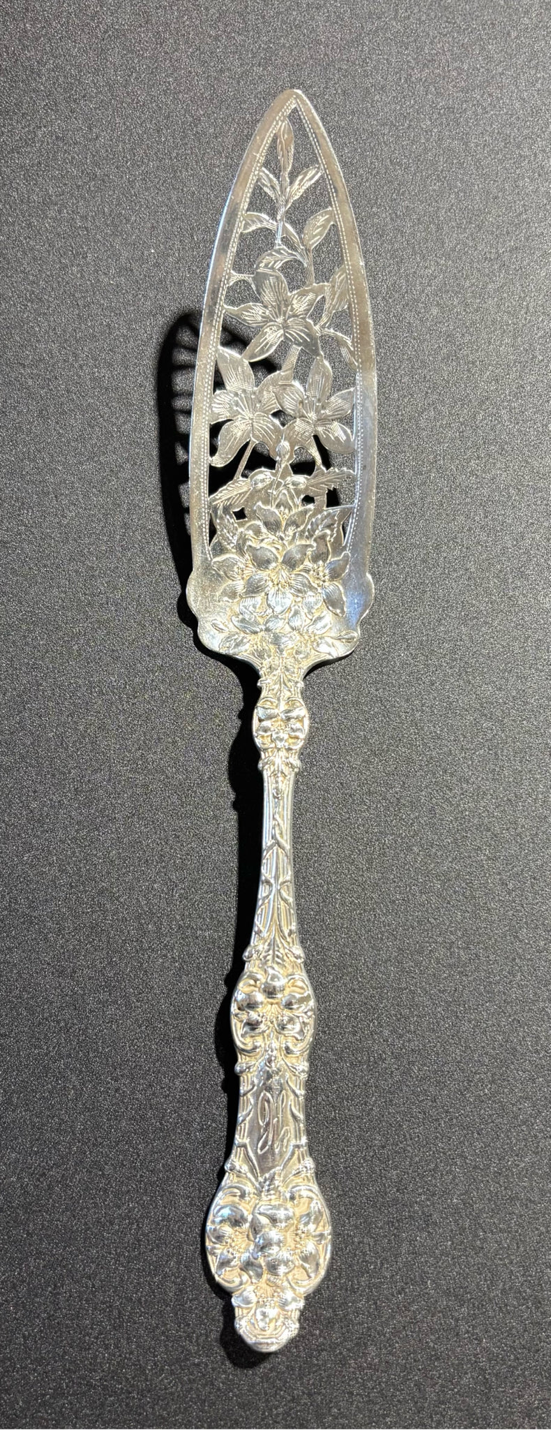 Old Orange Blossom Sterling Jelly/Cake Server 9" L x 1.5" W x 1.5" H