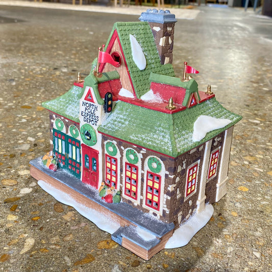 Heritage Village Collection, Porcelain, North Pole Depot, 6.75"H x 7"W x 5.5"D