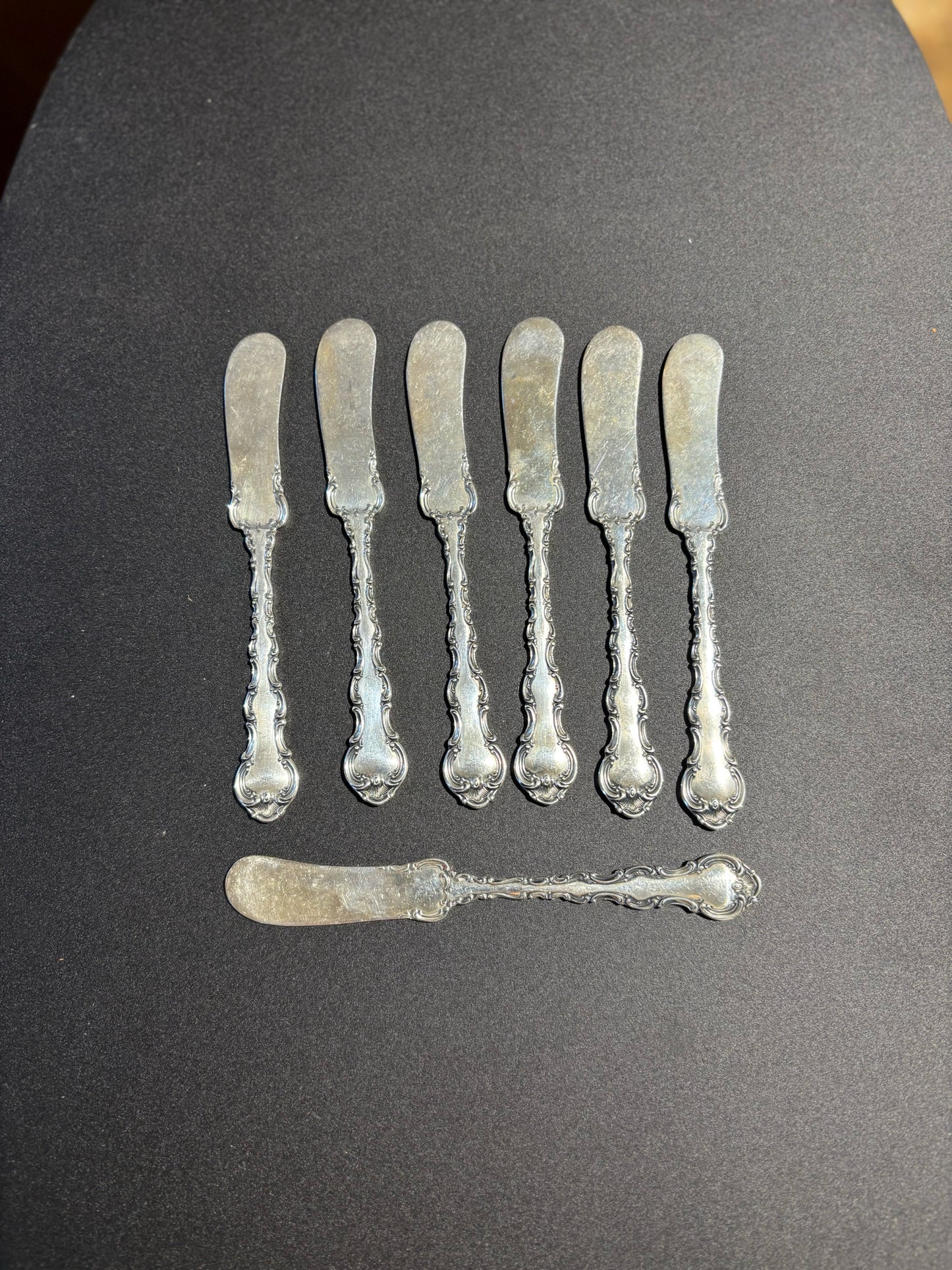 SET 6 + 1 Gorham Strasbourg Butter Spreaders 6" L x .5" W