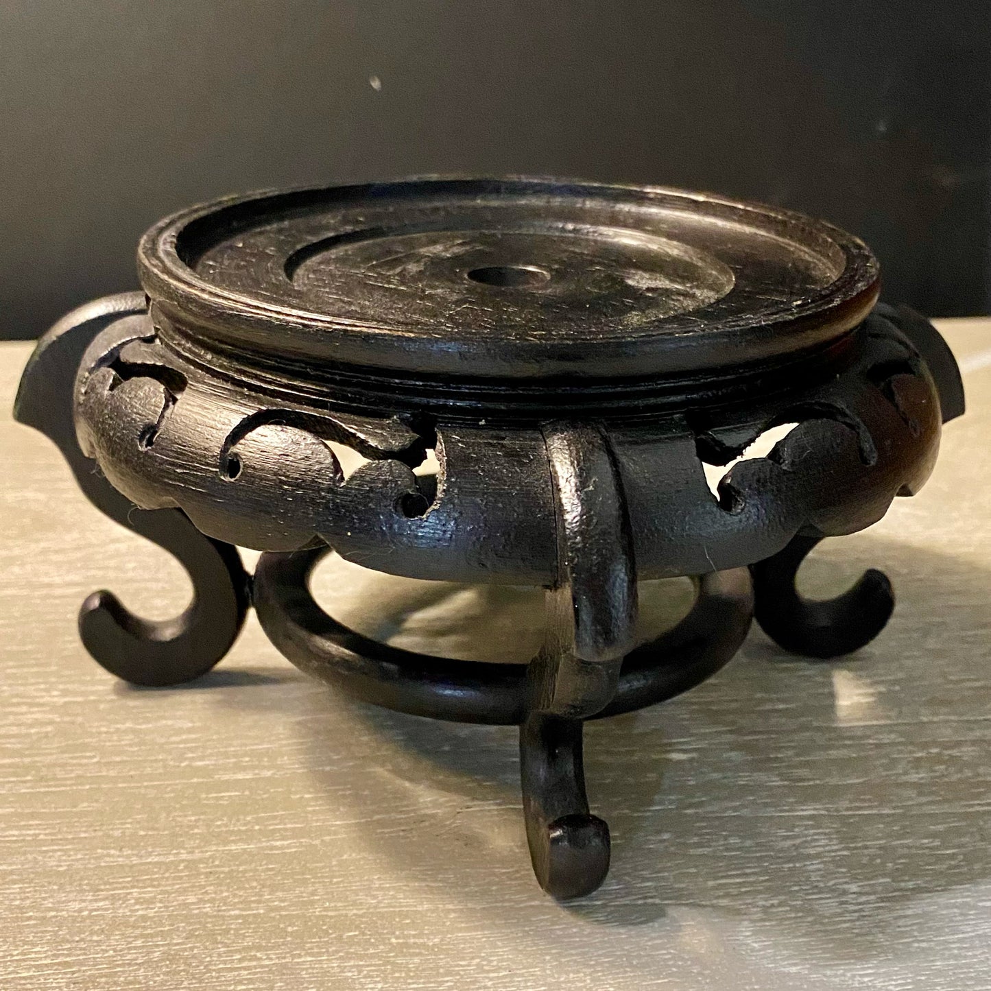Vintage Display Stand, 7.25"D x 4"H