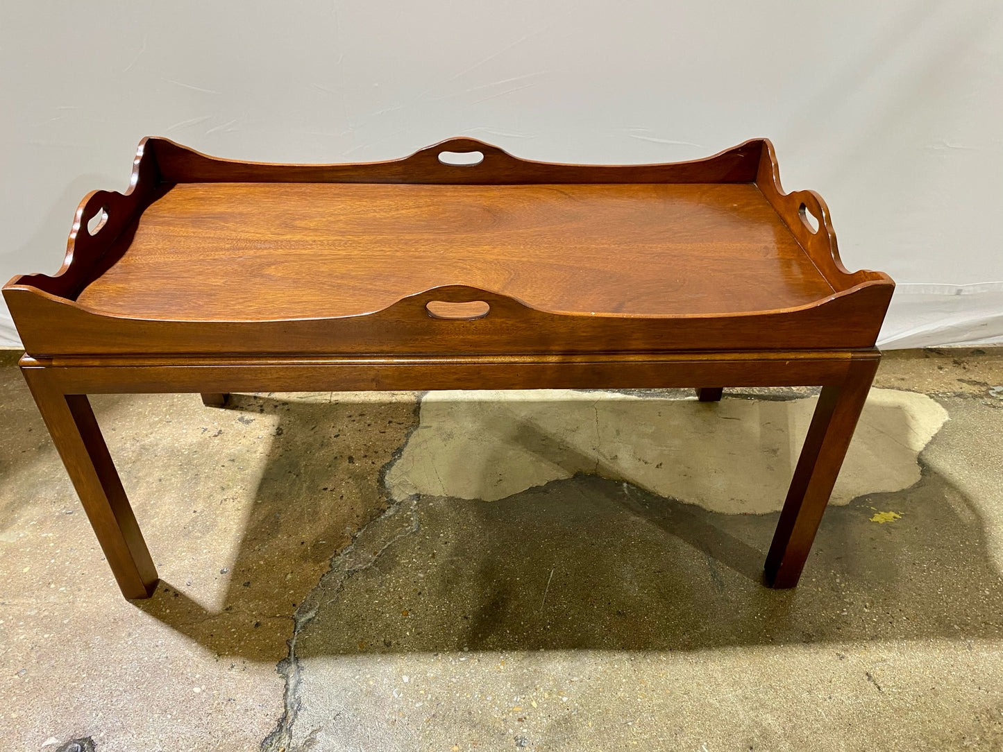 Butler Tray Coffee Table, Mahogany, 41.5" L x 21.5" W x 24" H