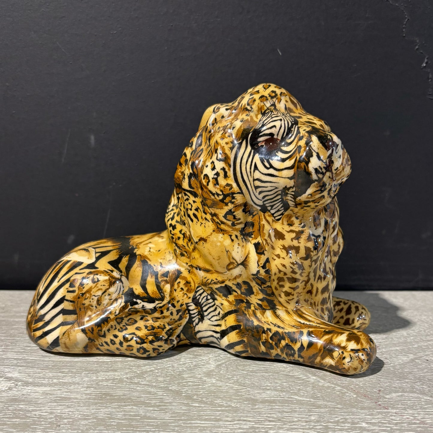 Porcelain Lion, Safari Pattern 8" W x 5" D x 6" H
