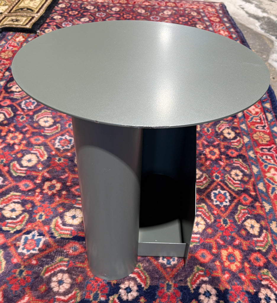 Sentrum Side Table, moss green, 16"W x 16"D x 14"H