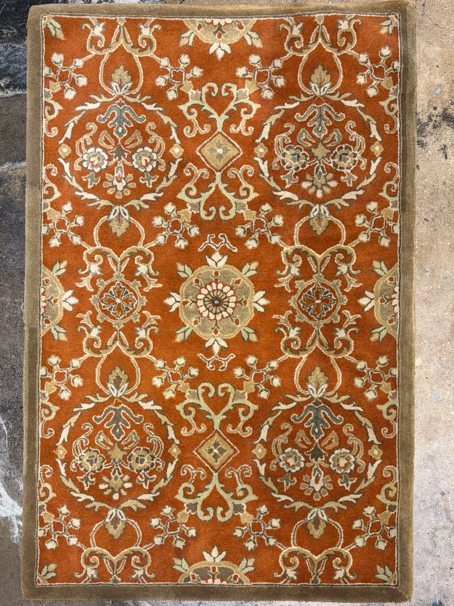 Soho Collection Wool Rug, Pumpkin, 3'7"W x 5'6"L x 1"H