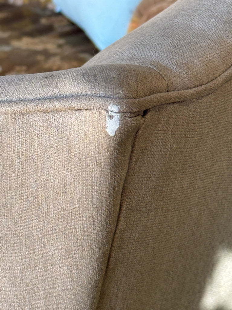 Queen Anne upholstered wingback, 32"W x 28"D x 42"H