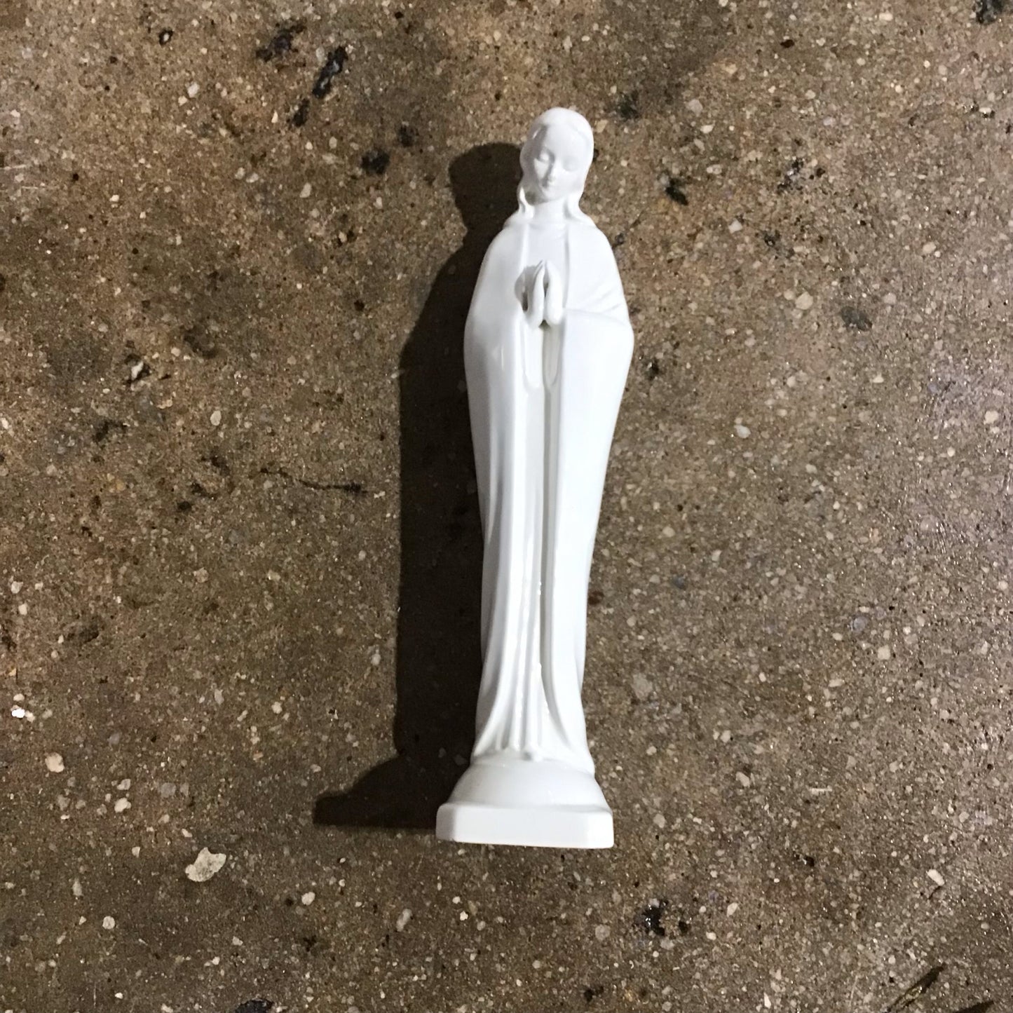 Hummel Madonna Figurine 10.5" H x 2" W