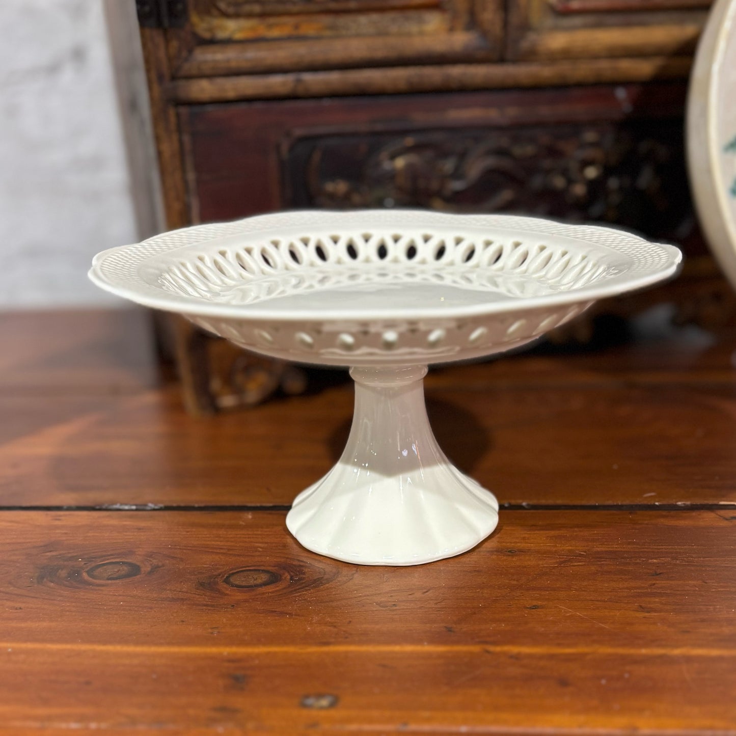 Porcelain Cake Stand 8" D x 4" H