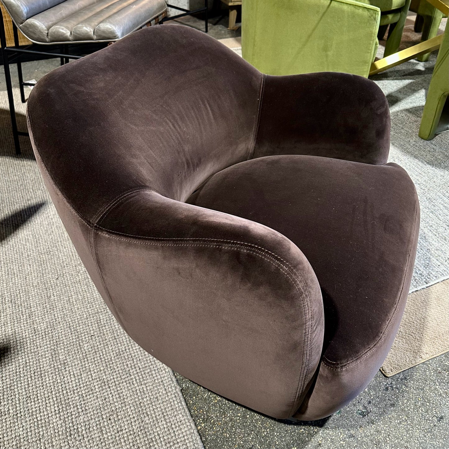 Selkie Swivel Chair, 35" W x 36" D x 29.5" H