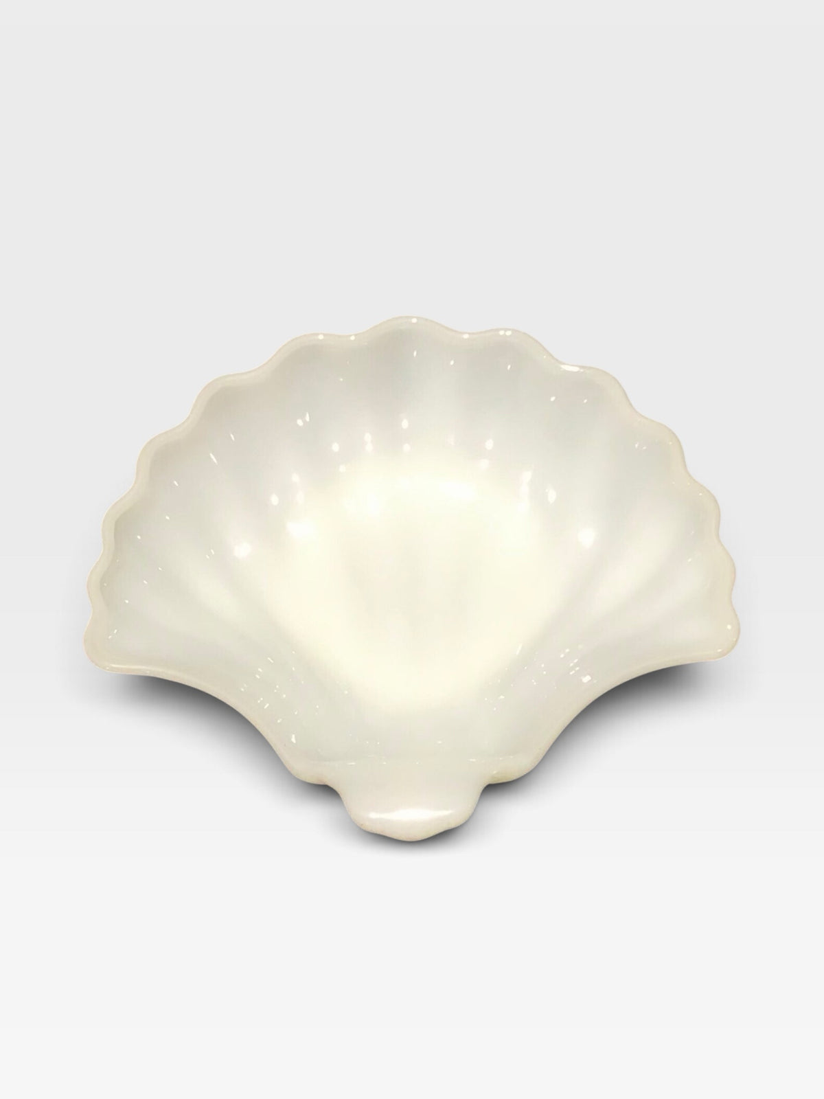 Milkglass Scallop Dish 6" W x 5"D x 2"H