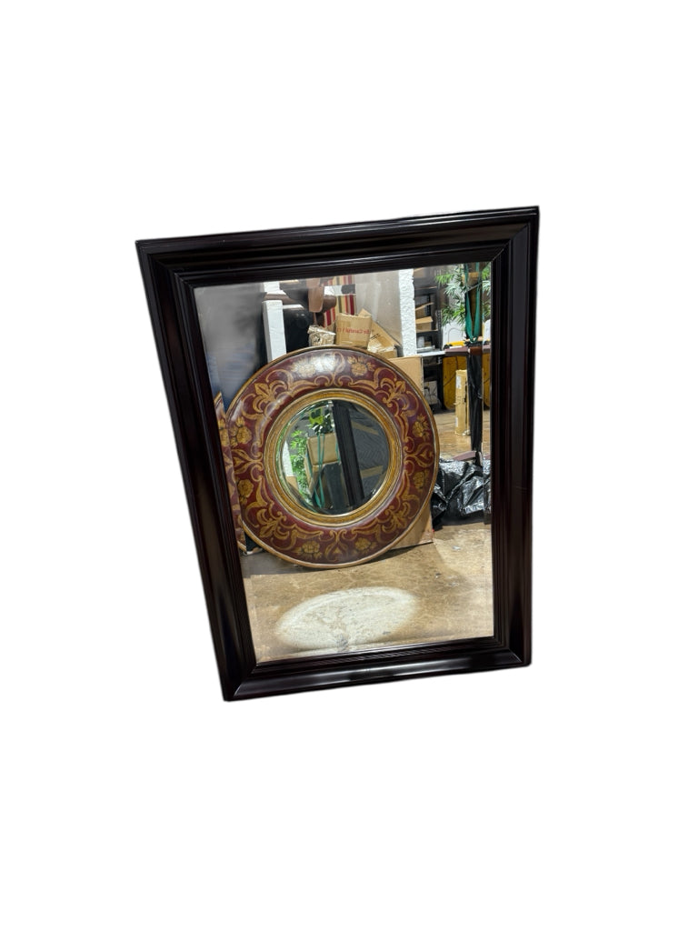 Rectangle wall mirror, 31"W x 41"H x 1.5"D