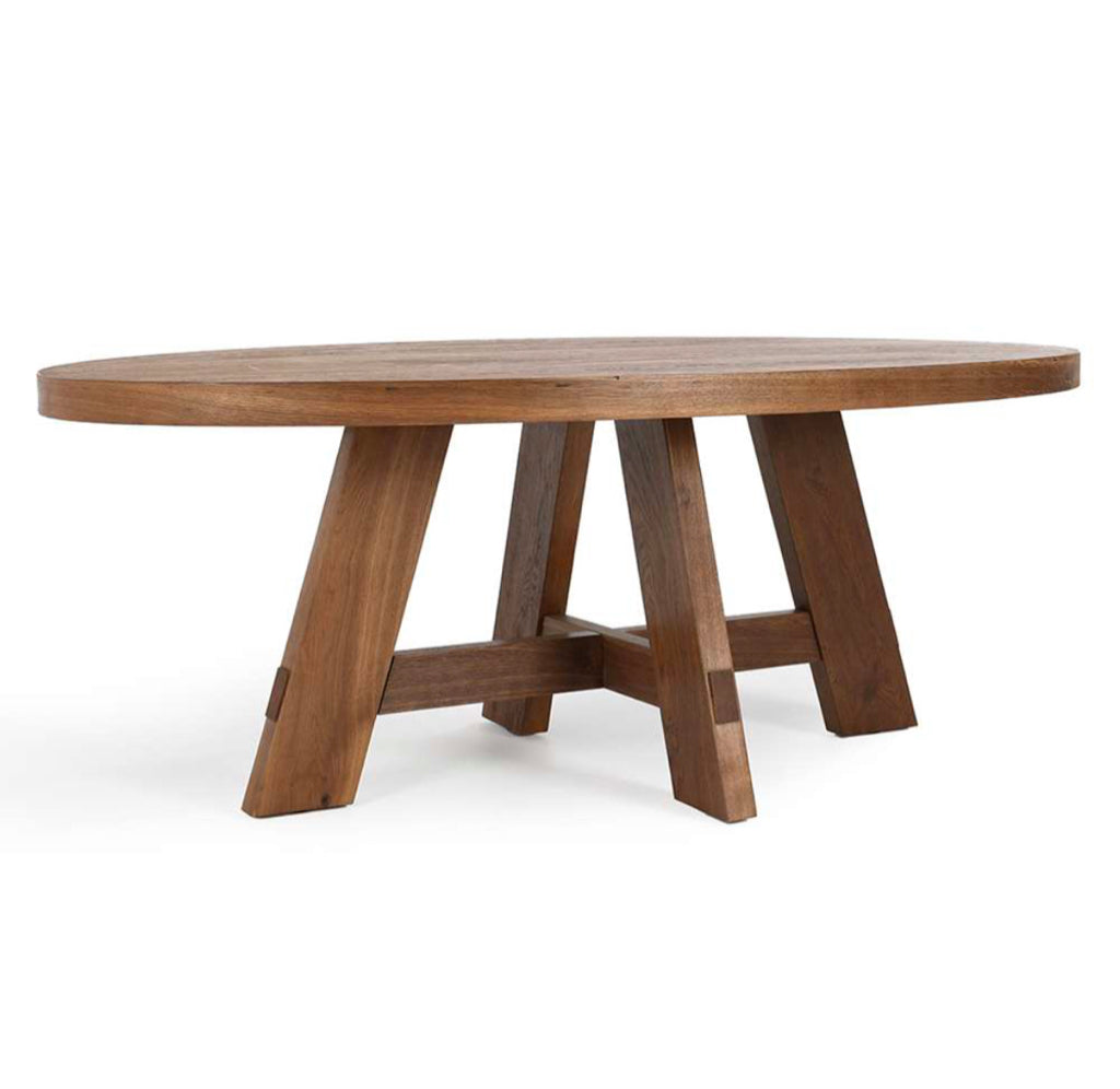 Santa Barbara oval dining table, 80"