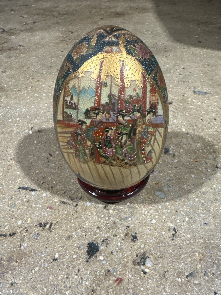 Vintage Satsuma Porcelain Egg, Gold Gilded Handpainted, 8"