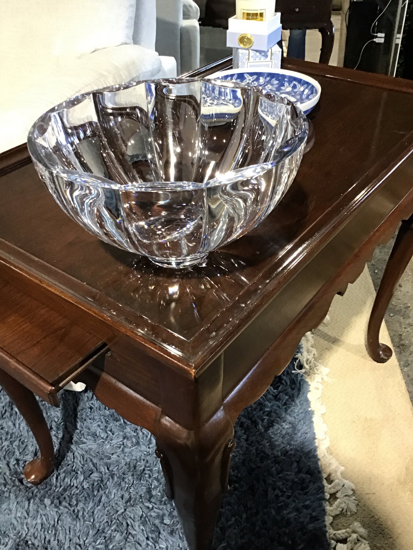 Mikasa Vintage 80's Crystal Bowl 10"D