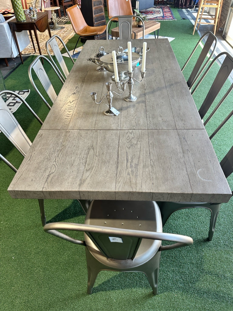 Restoration Hardware dining table w/2 leaves, 72"-108"L x 37.5"W x 30"H