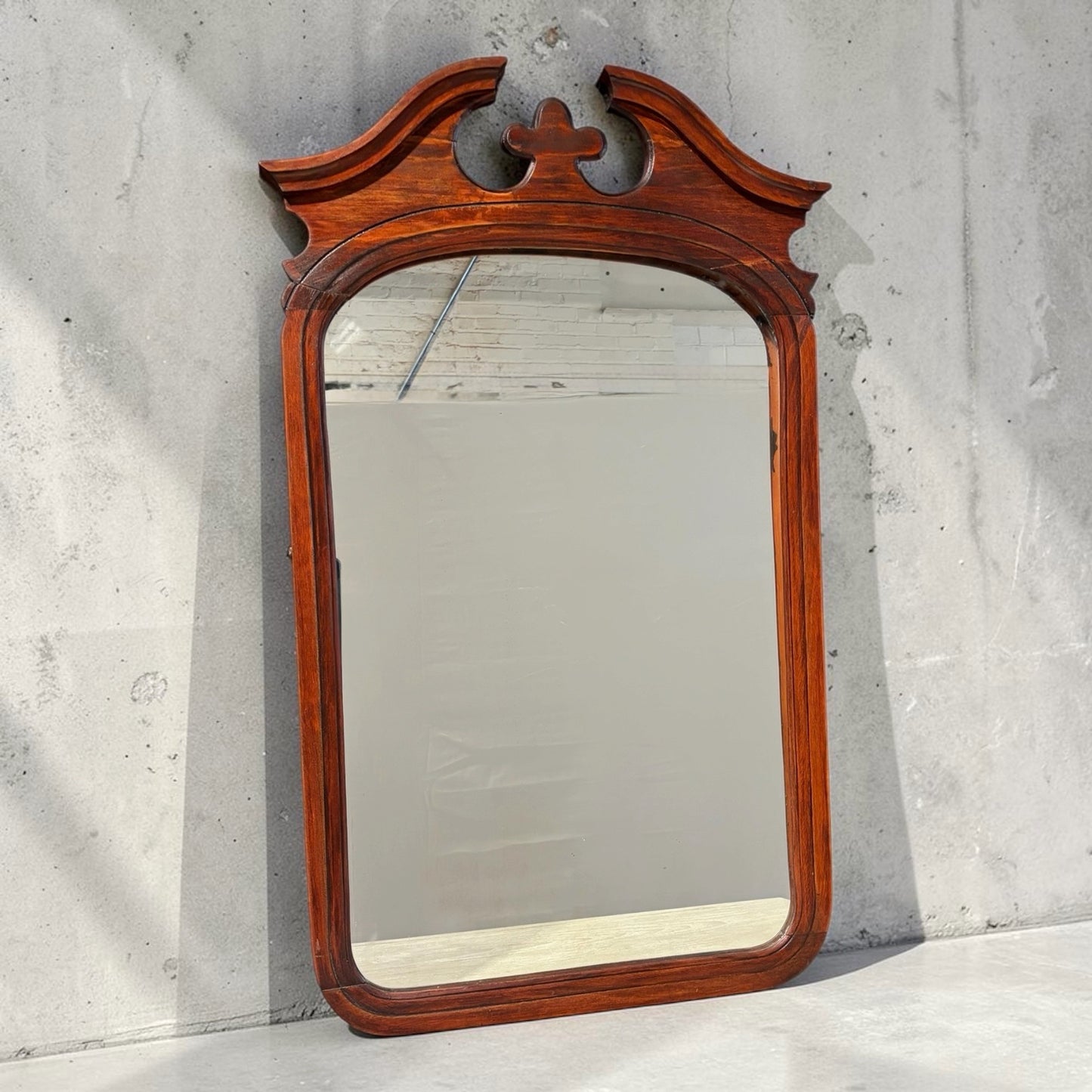 VTG Chippendale Style Wall Mirror, Mahogany, 21.5"W x 35.75"H x .75"D
