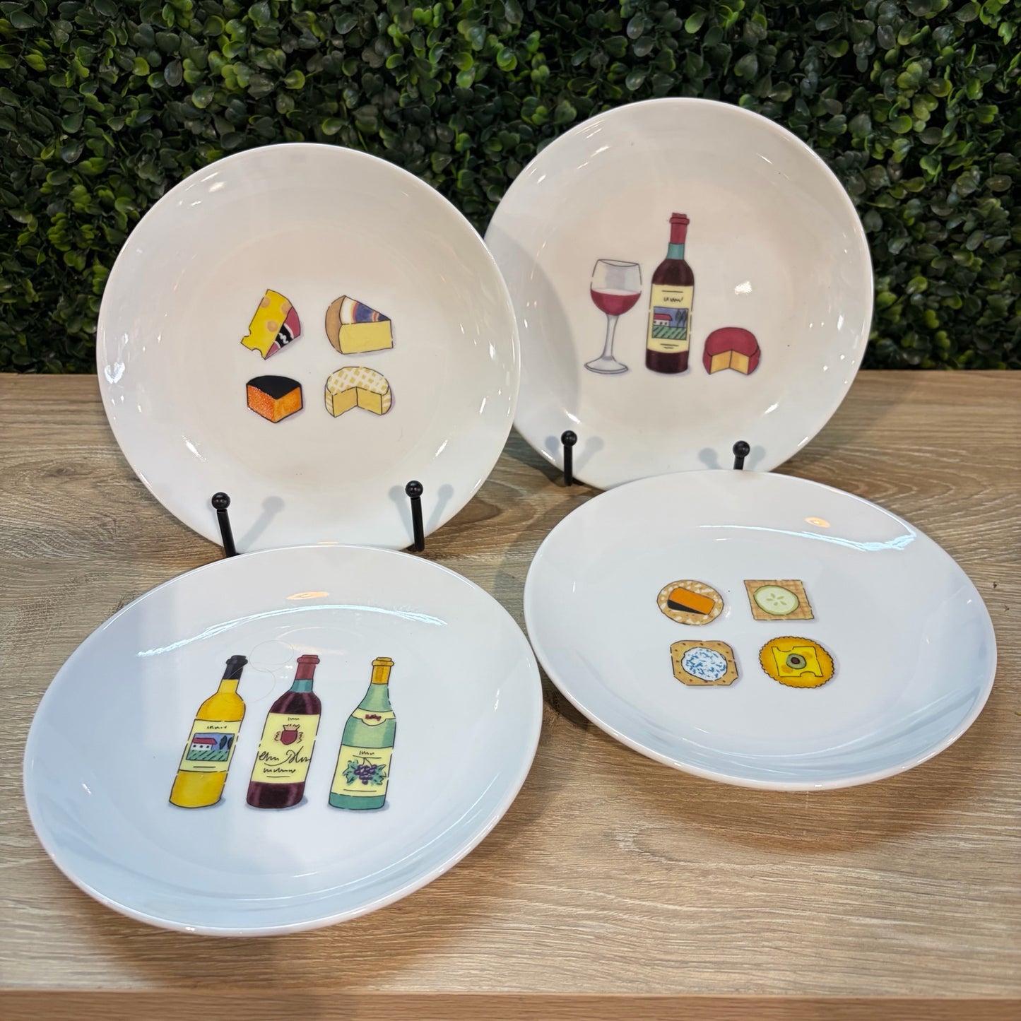 Set of 4 Wine & Cheese Appetizer Plates, 6.5"Dia