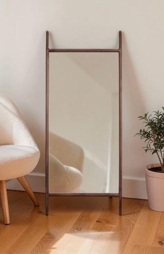 Nassau Floor mirror, walnut