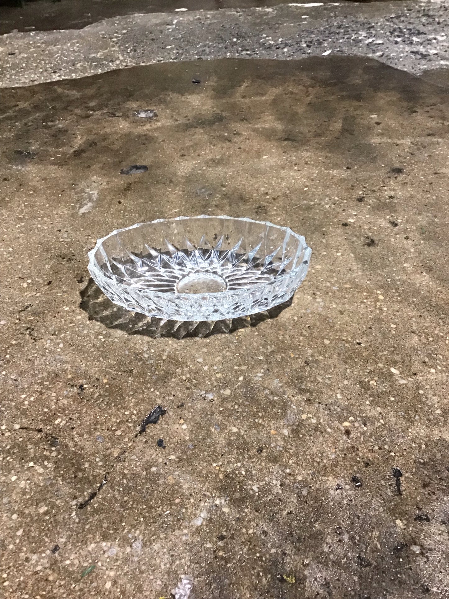 Oval Crystal Dish 8" L x5" W x2"H