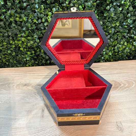 VTG Marquetry Wooden Inlay Music Box, 5.25" x 3"H