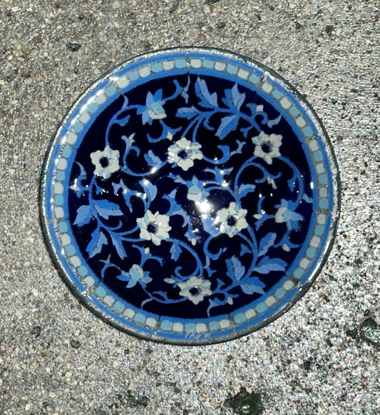 Peggy Karr fused glass "Anemones" bowl, 2001, 8.5"