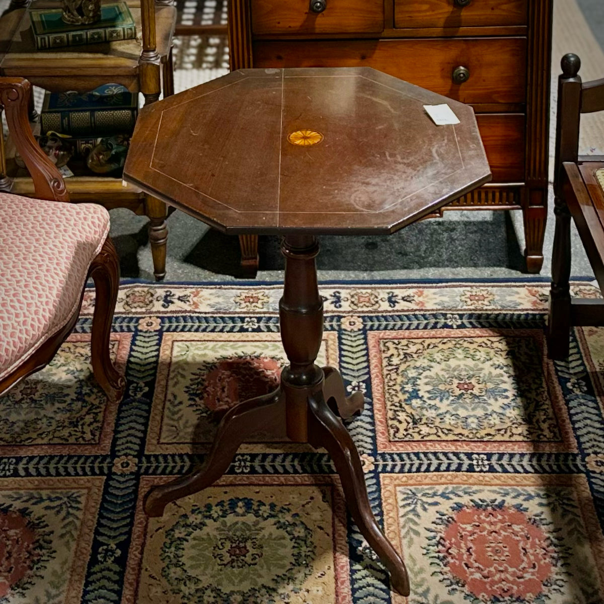 Octagon Round Side Table with Medallion 26"H x 22"D x 22"W
