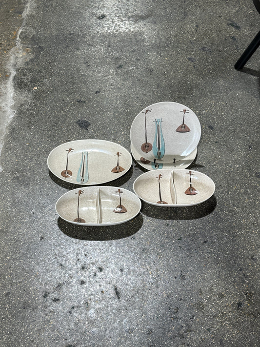 Collection of MCM Red Wing Lute Song dishes, serving pieces