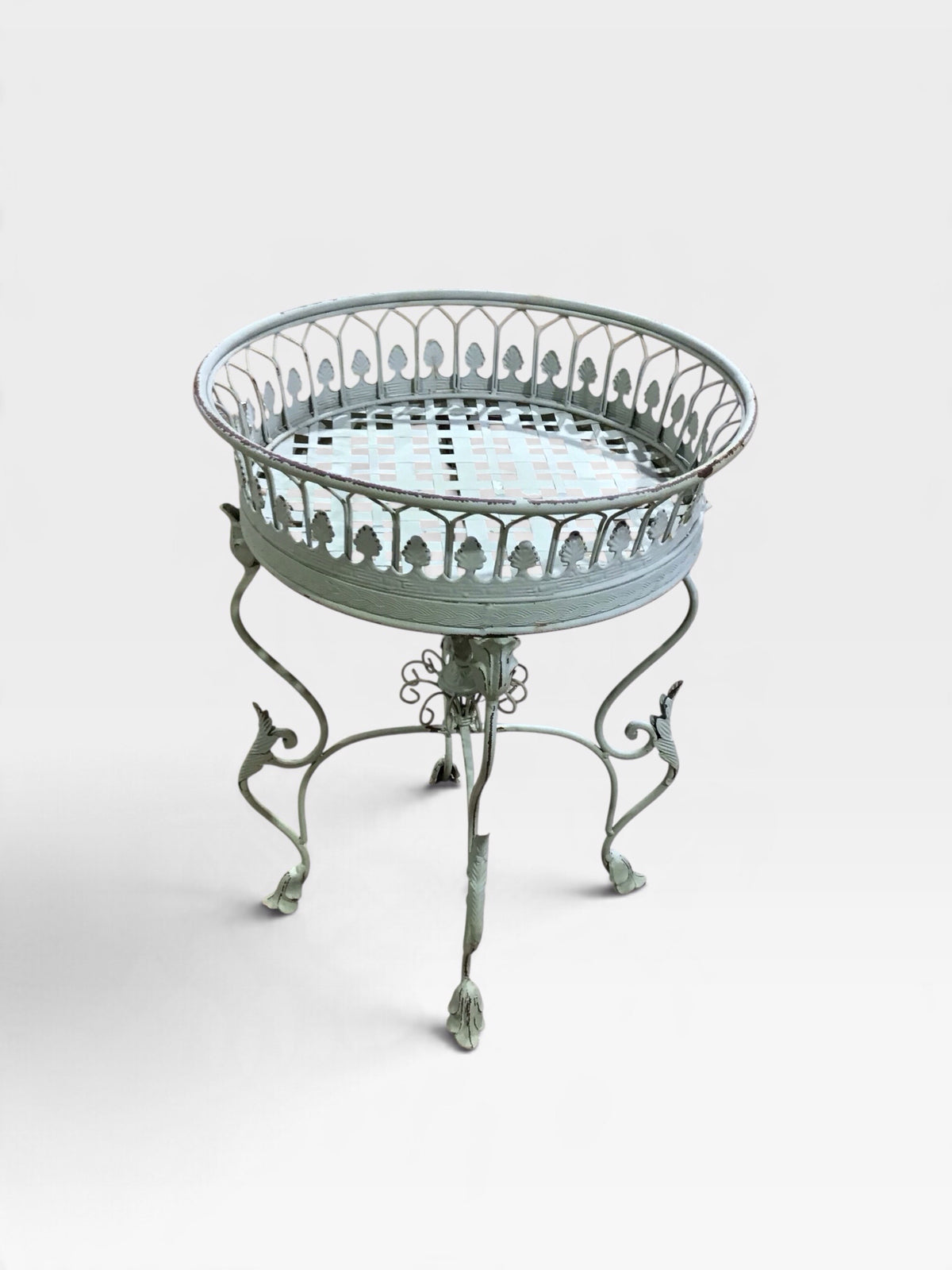 VTG Style Wrought Iron Plant Stand 18" Diam x 24" H
