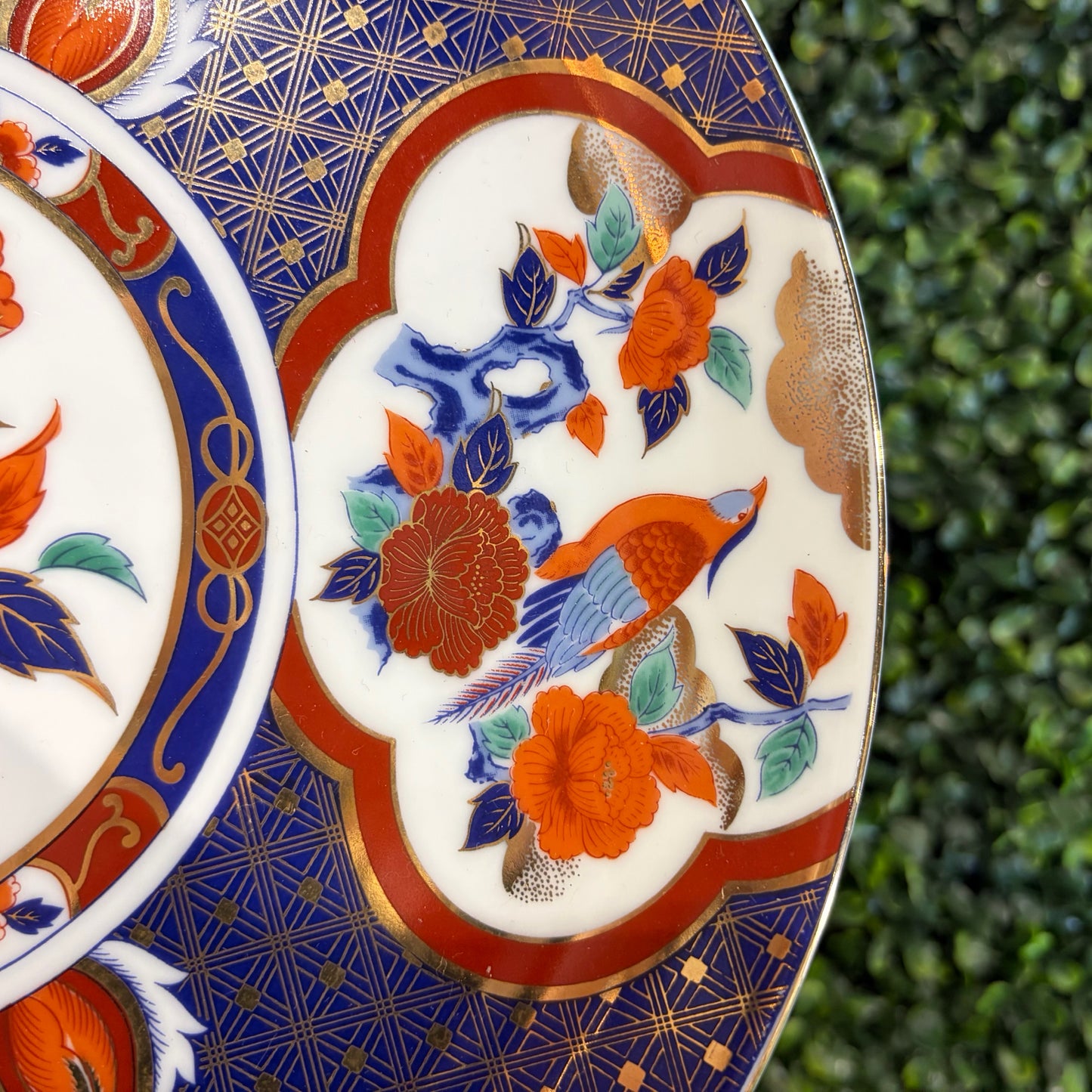 VTG Imari Plate, 10.25" Dia