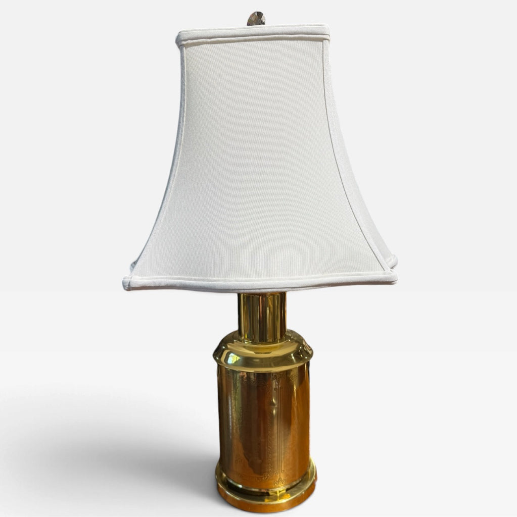VTG Asian brass etched table lamp, 16"W x 29"H