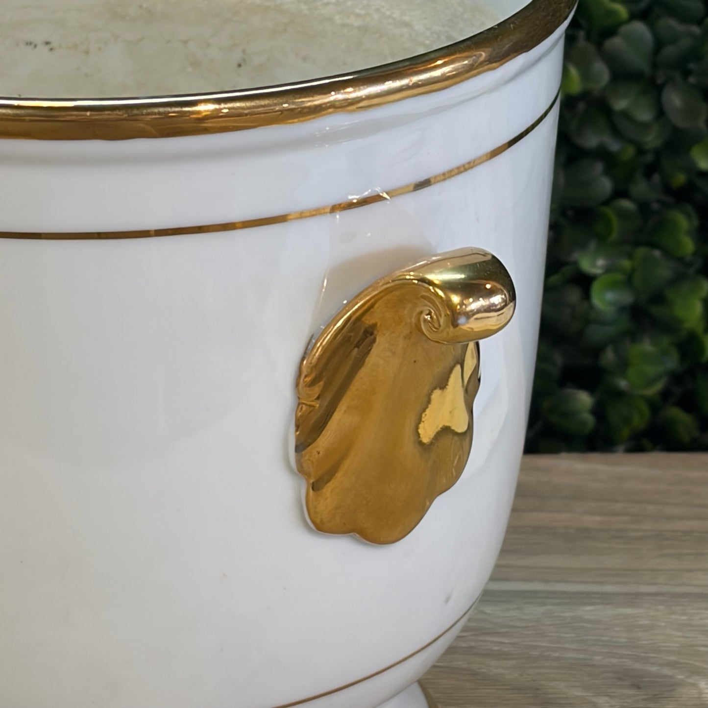 VTG White & Gold Porcelain Cachepot, 6"H x 6"Dia