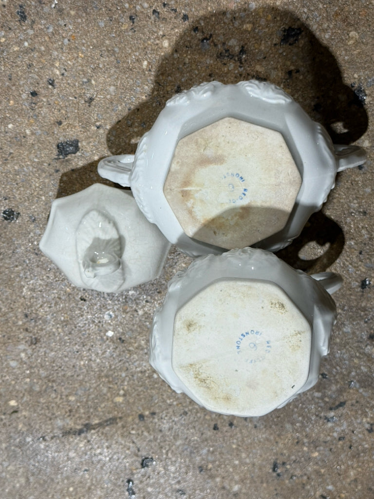 Vintage Red Cliff ironstone sugar & creamer, 5"H x 6"W x 4"D