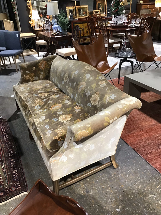 “Ralph Lauren” style Chippendale Couch 77"L x33"W x32.5"H