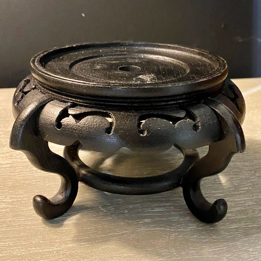 Vintage Display Stand, 7.25"D x 4"H