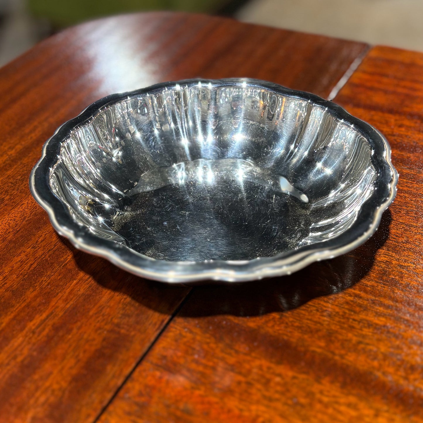 WM A Rogers Silverplate Bowl 7.5" D x 1.5" H